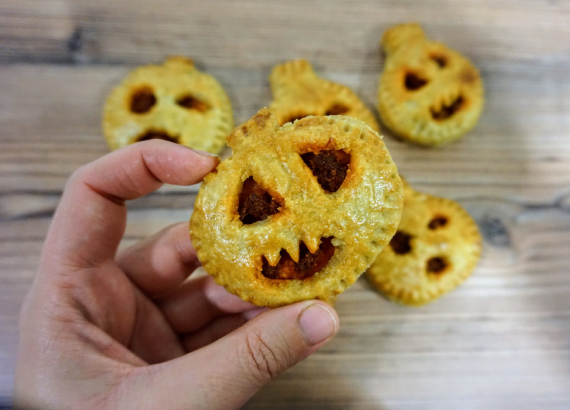 Empanadillas de calabaza, una receta fácil para Halloween